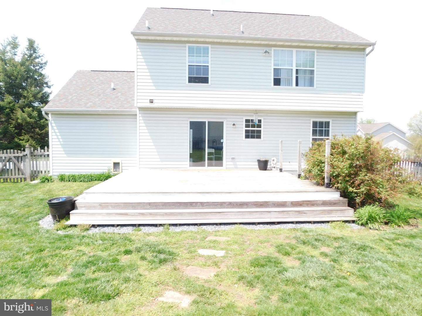 98 Crimson Avenue photo 43