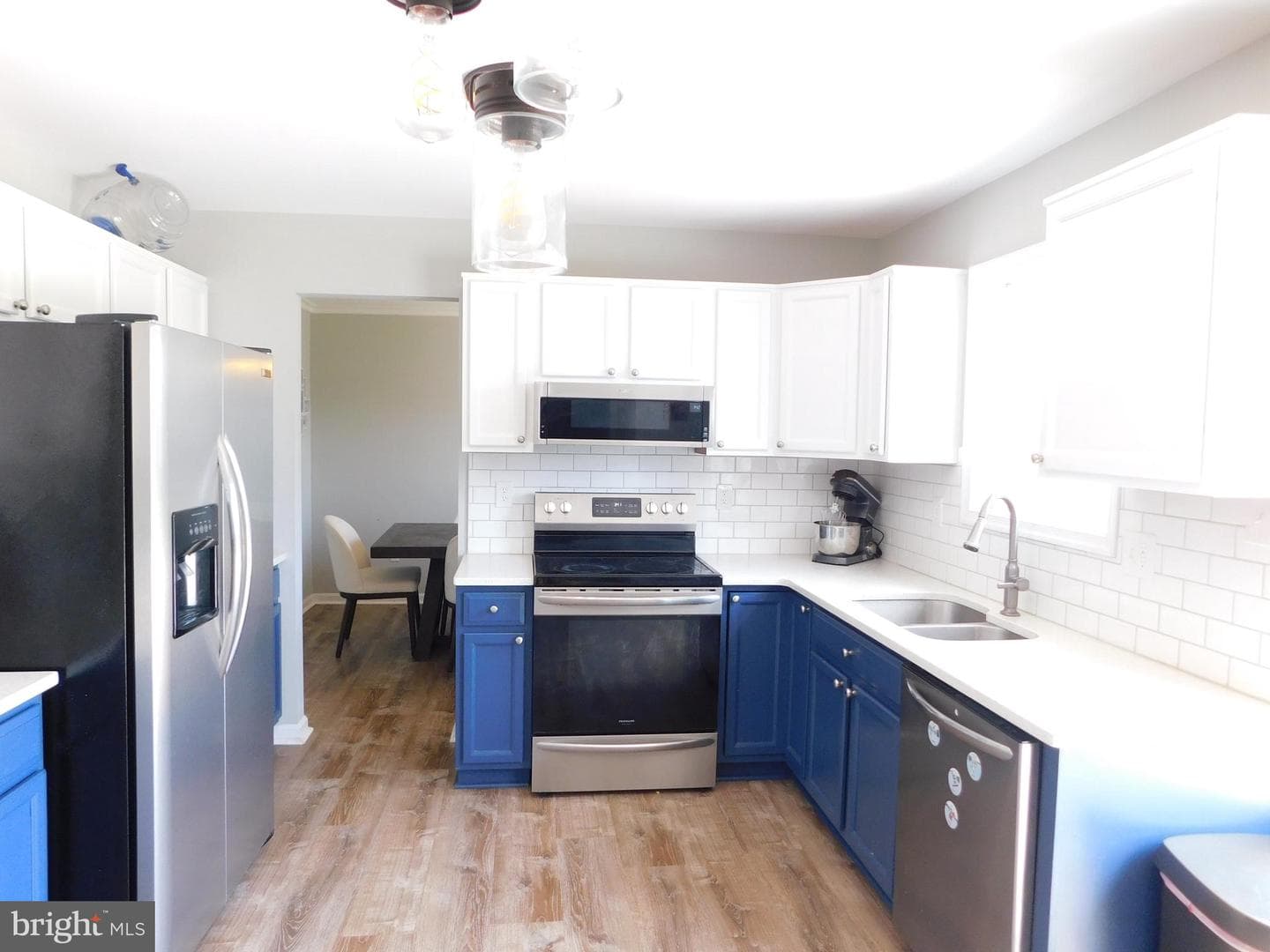 98 Crimson Avenue photo 6