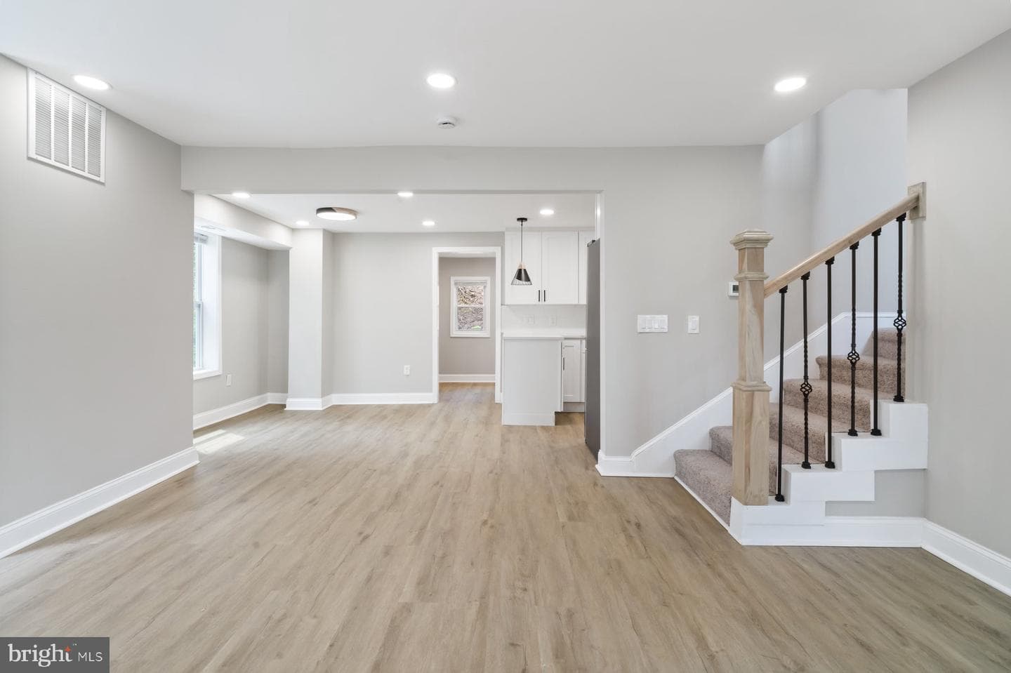 1312 Bruceville Road photo 4