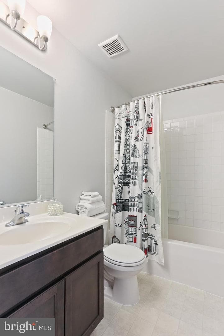 209 Sheridan Street photo 21