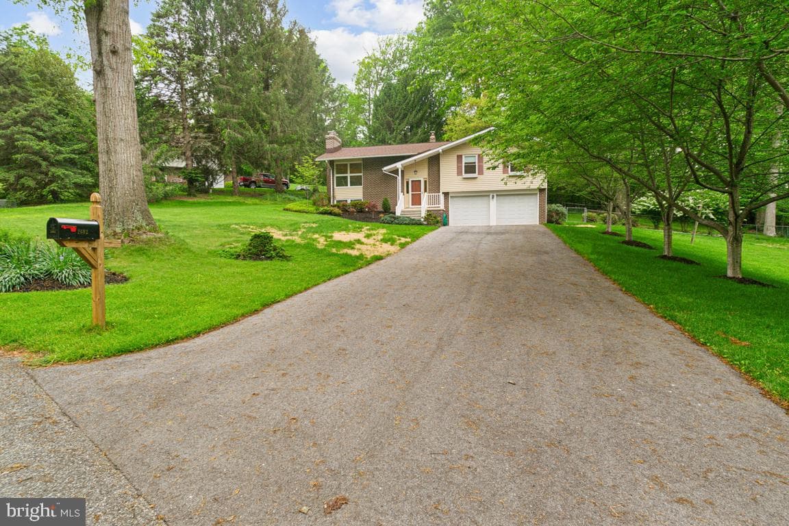 2602 Jeffrey Lori Drive photo 2