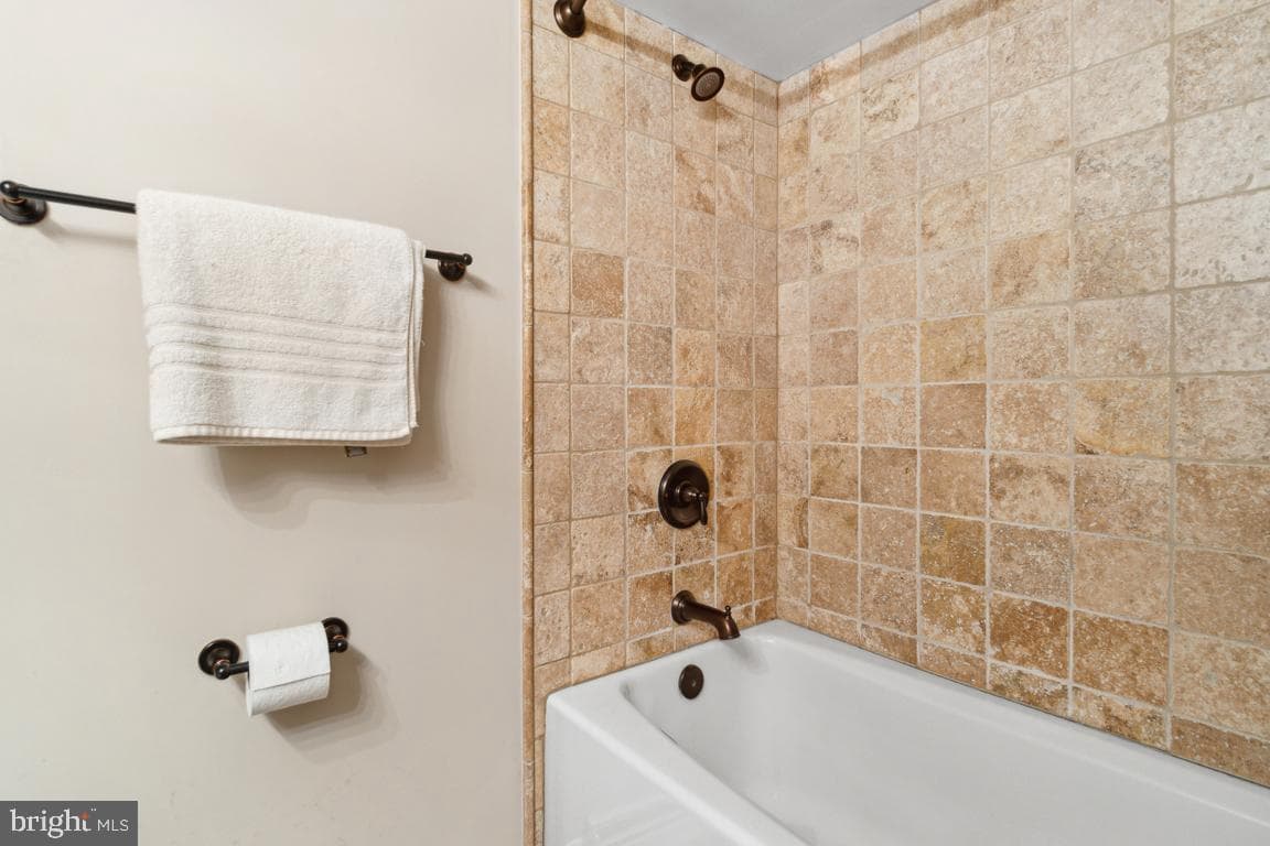 2602 Jeffrey Lori Drive photo 23