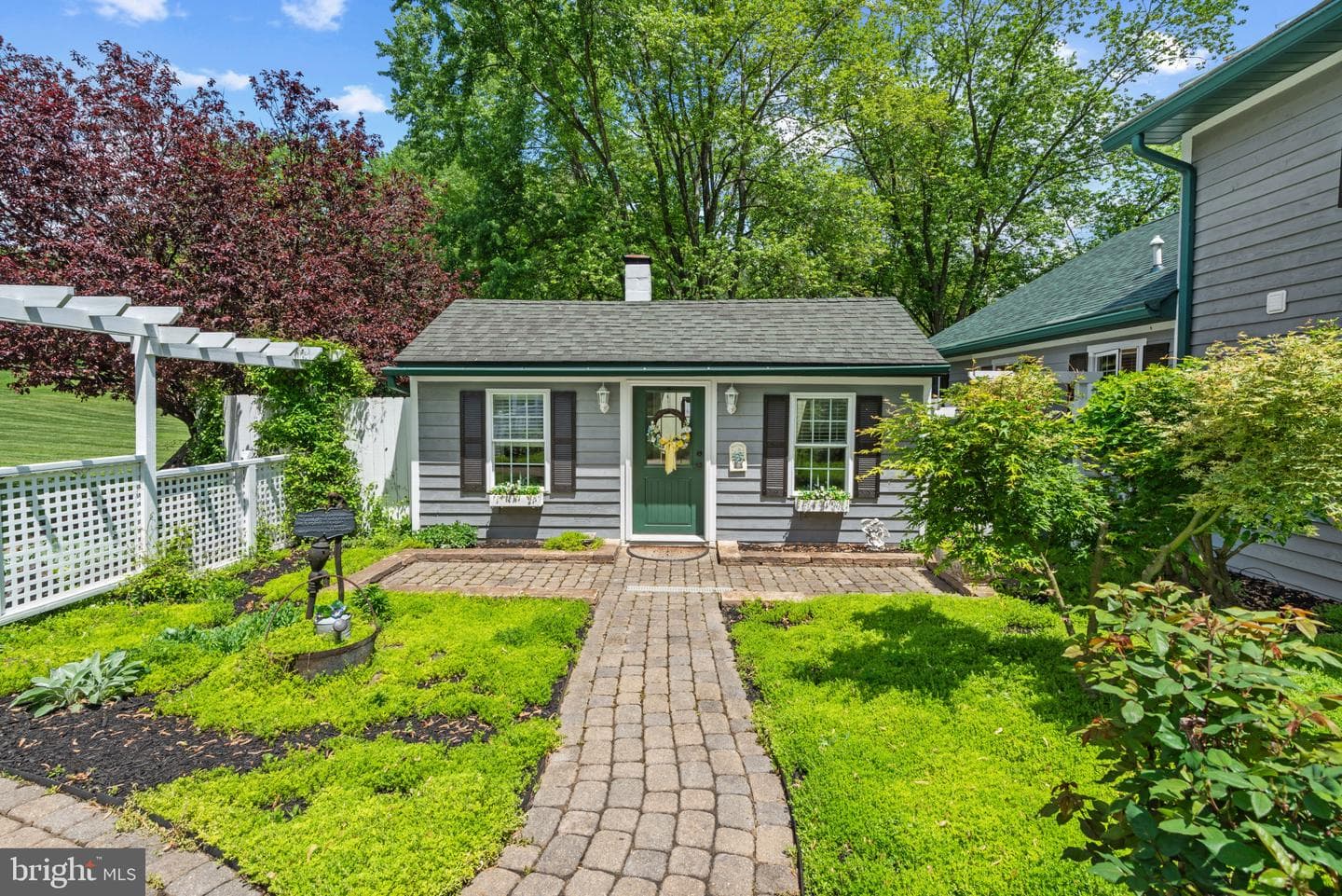 832 Muller Road photo 21