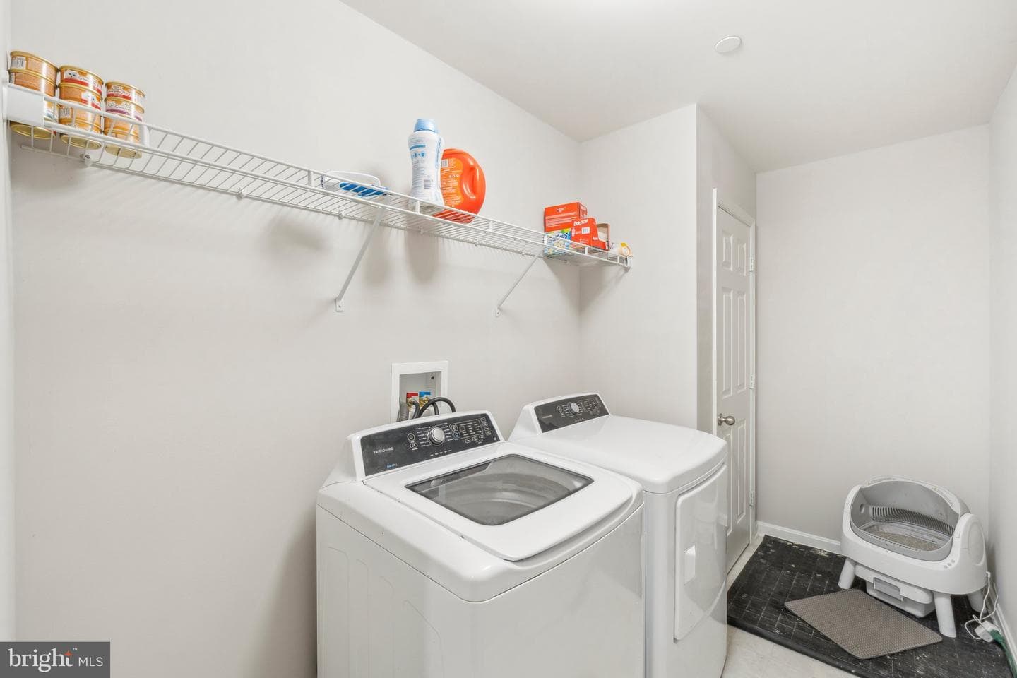 199 Colbert Street photo 30