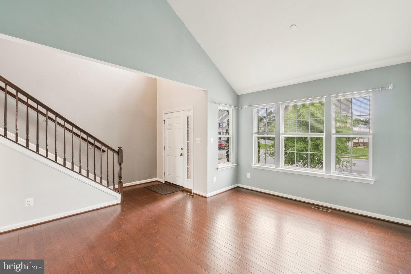 199 Colbert Street photo 5