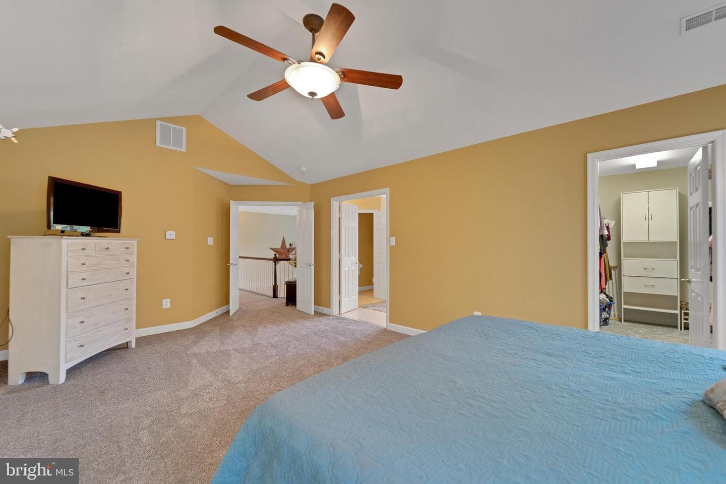 1001 Longbow Road photo 18