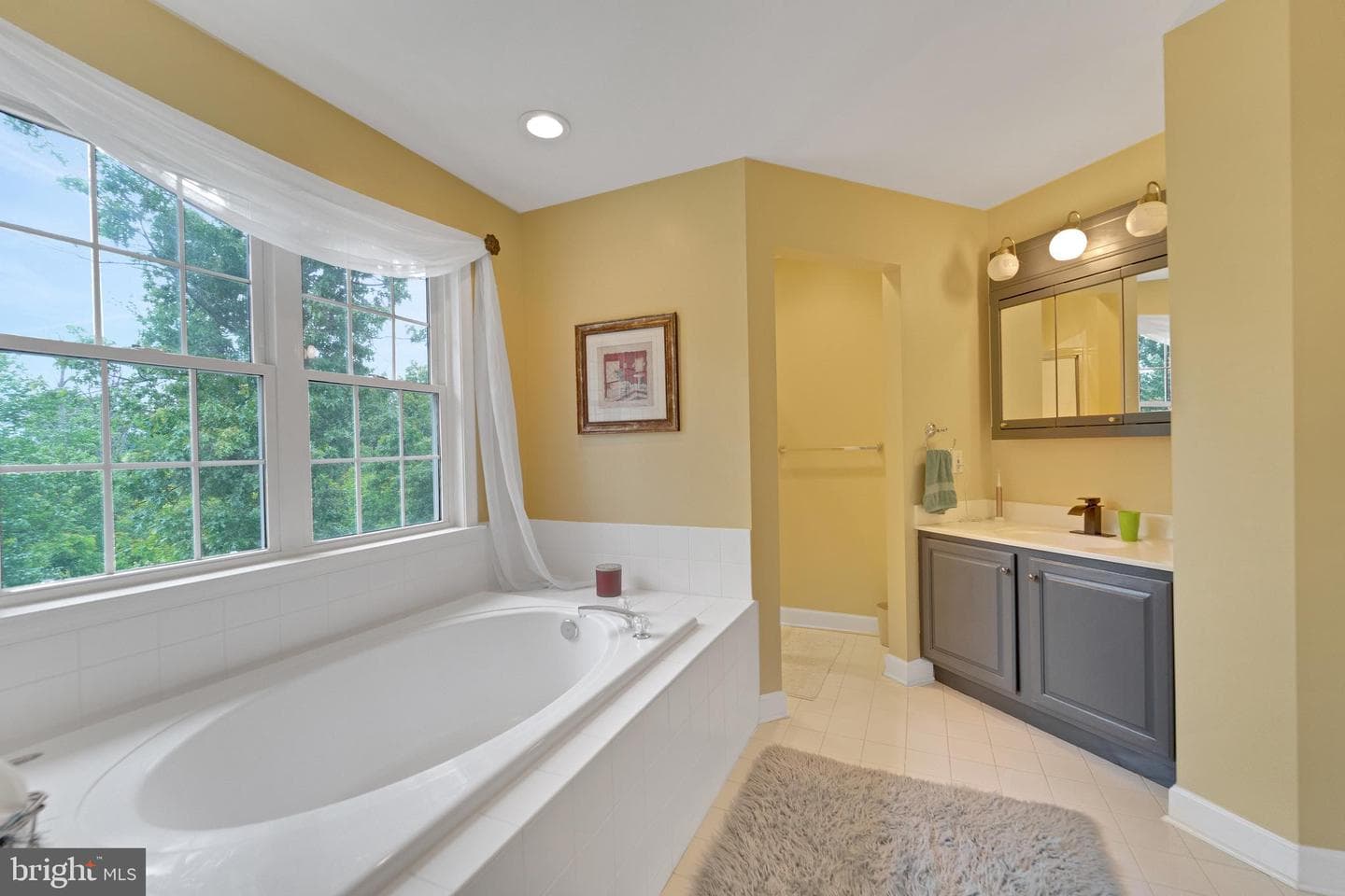 1001 Longbow Road photo 20