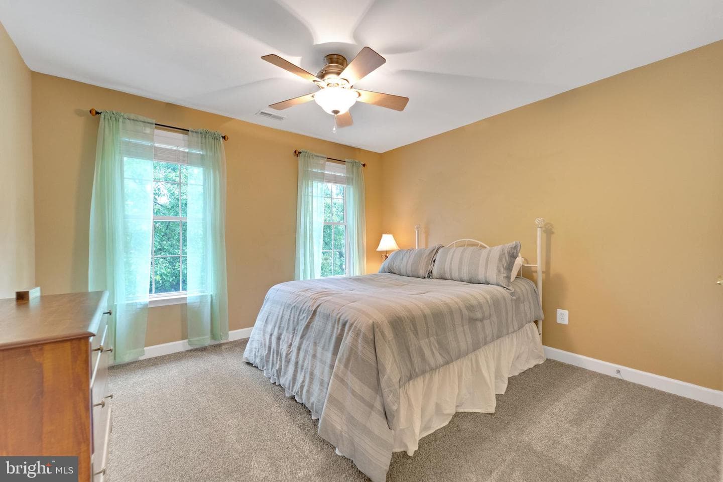 1001 Longbow Road photo 22