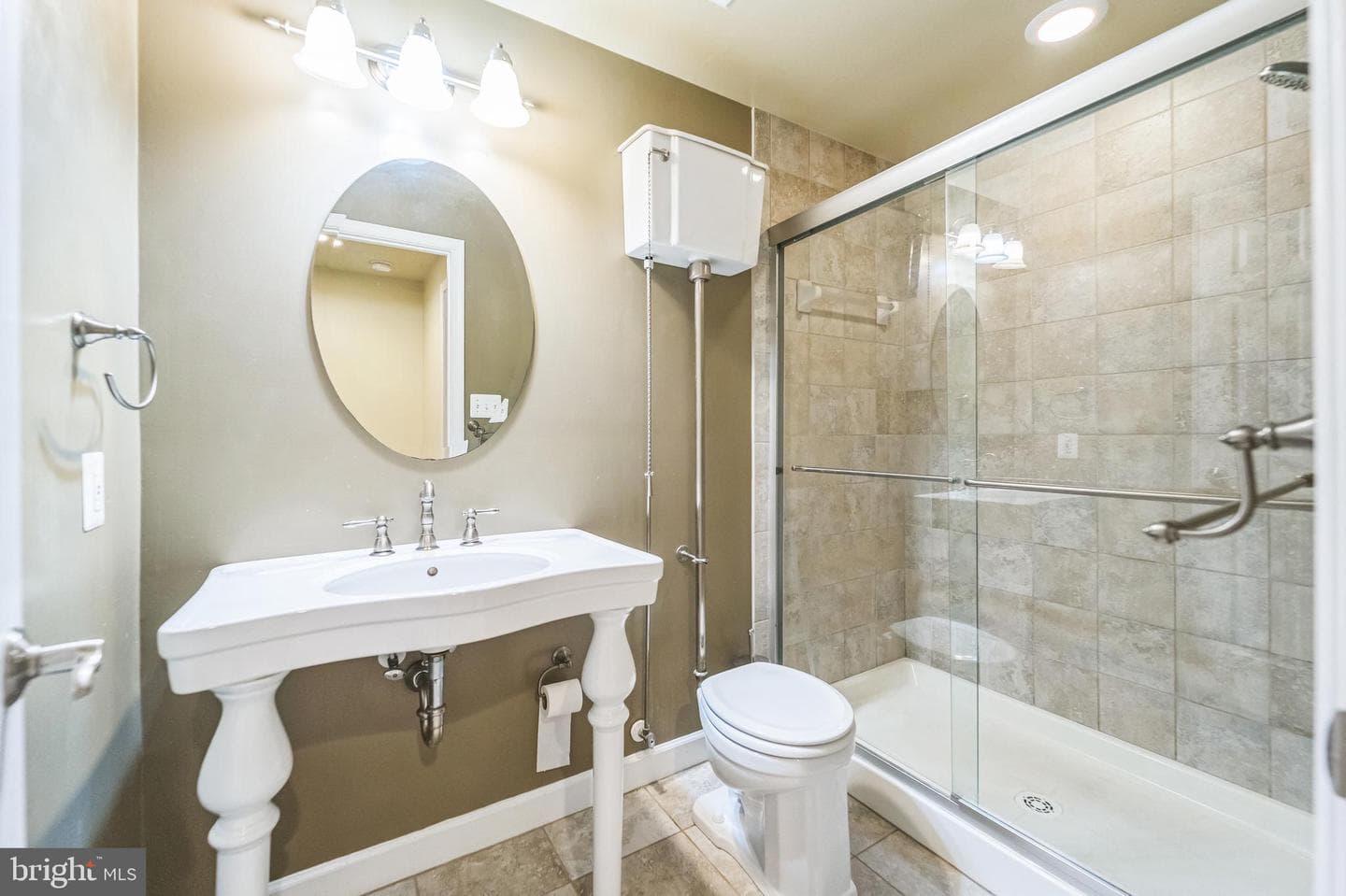 1001 Longbow Road photo 26