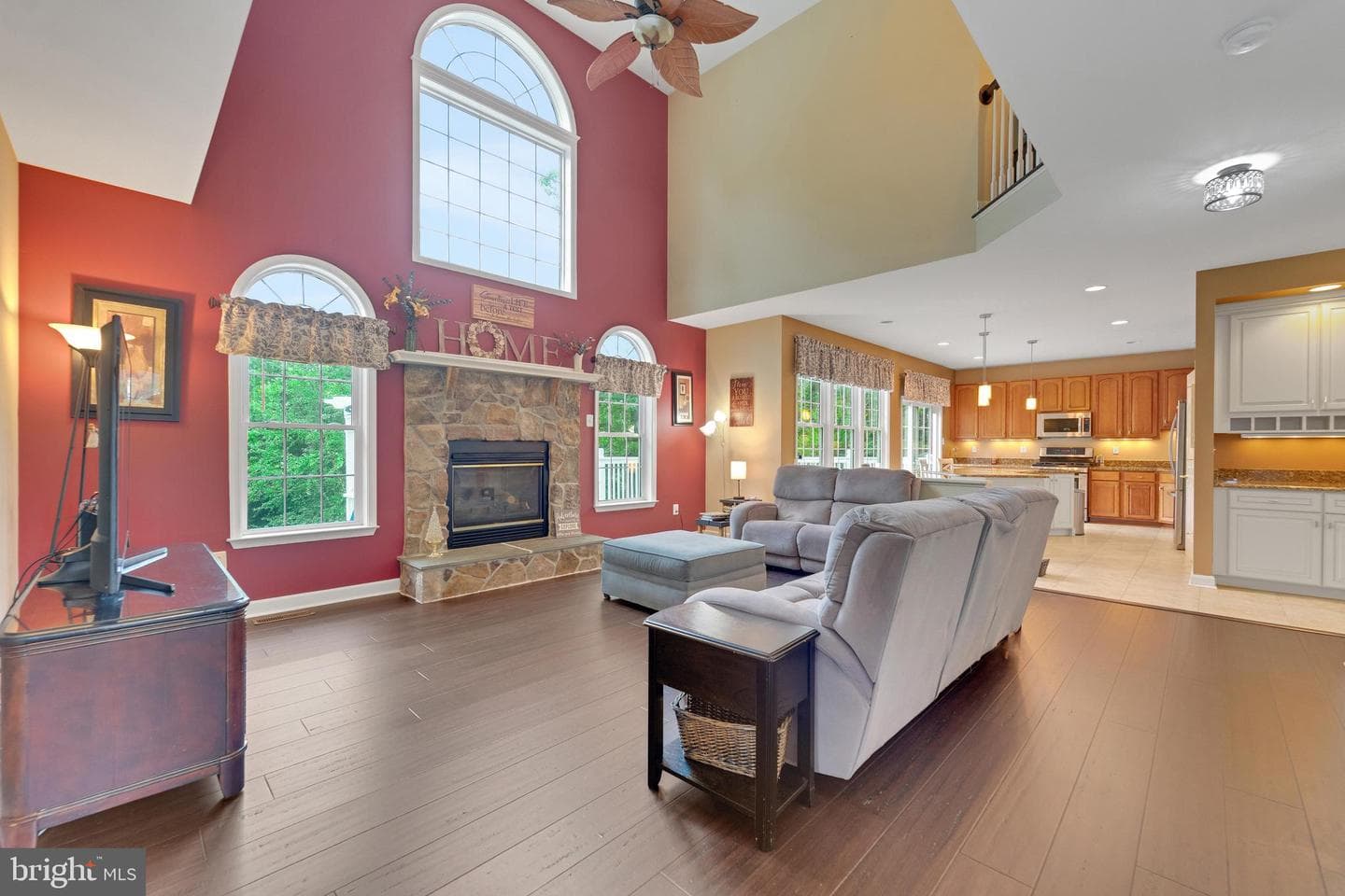 1001 Longbow Road photo 5