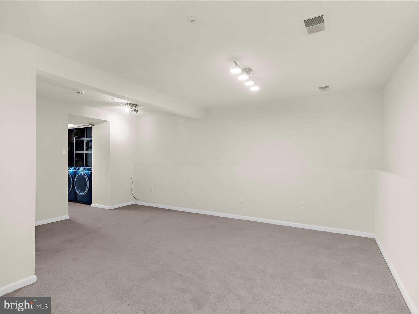 4822 Hillock Lane photo 24