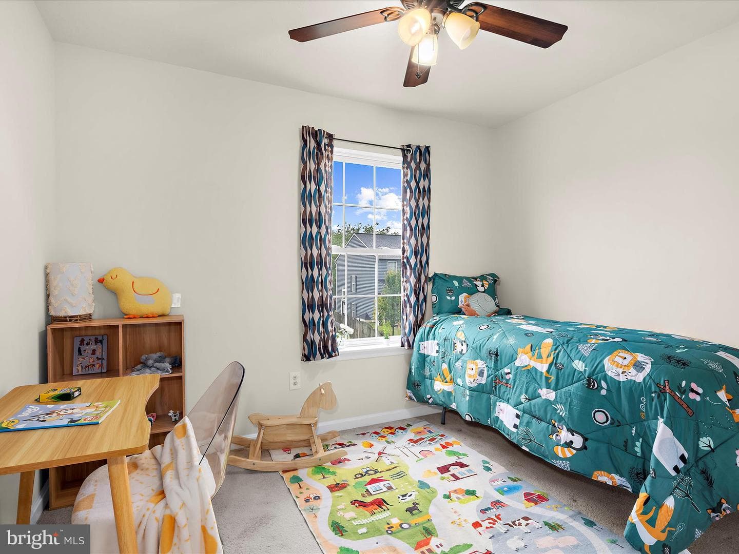 4822 Hillock Lane photo 4