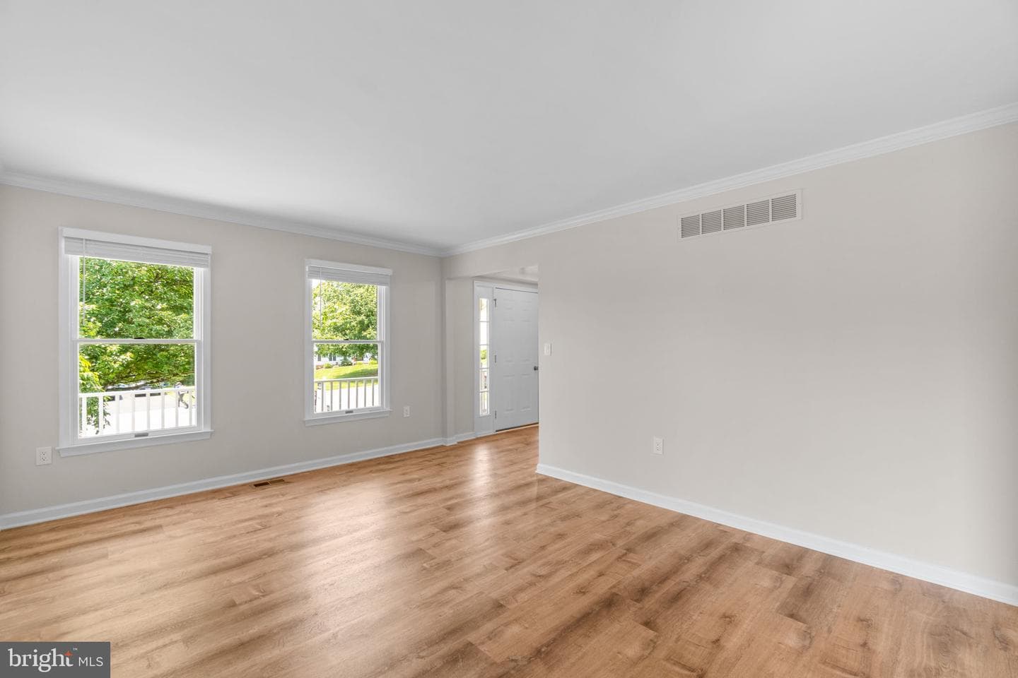 6954 Cable Drive photo 3