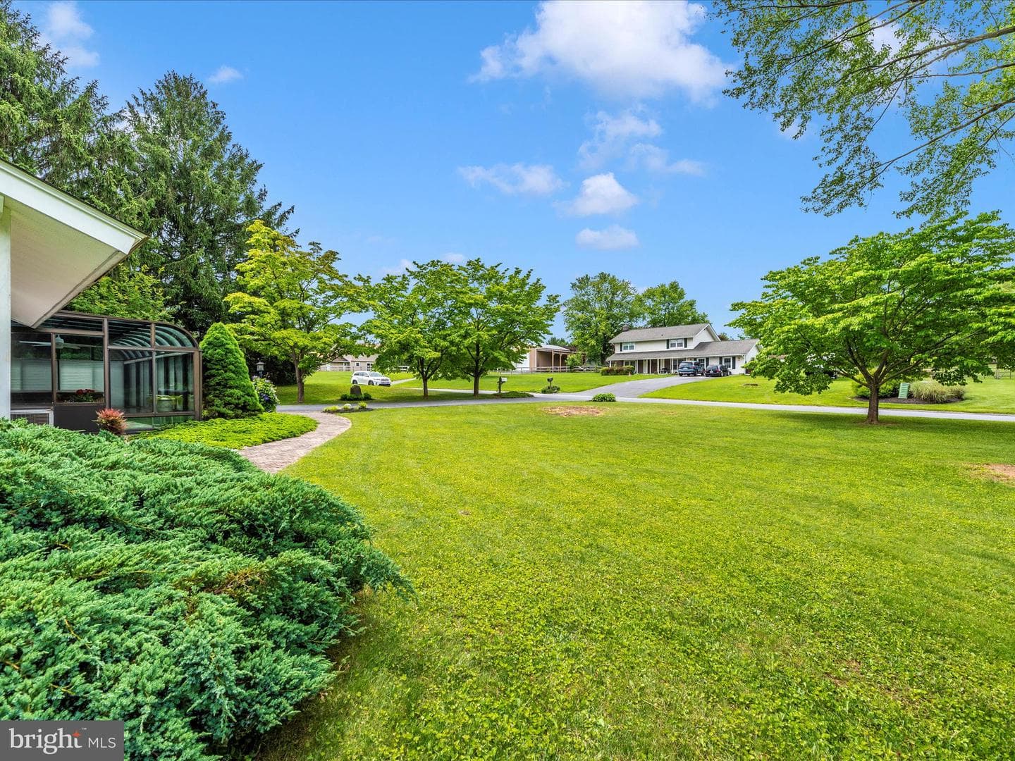 2704 Mystic Woods Court photo 7
