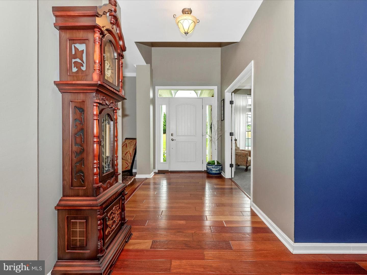 2619 Washington Way photo 3
