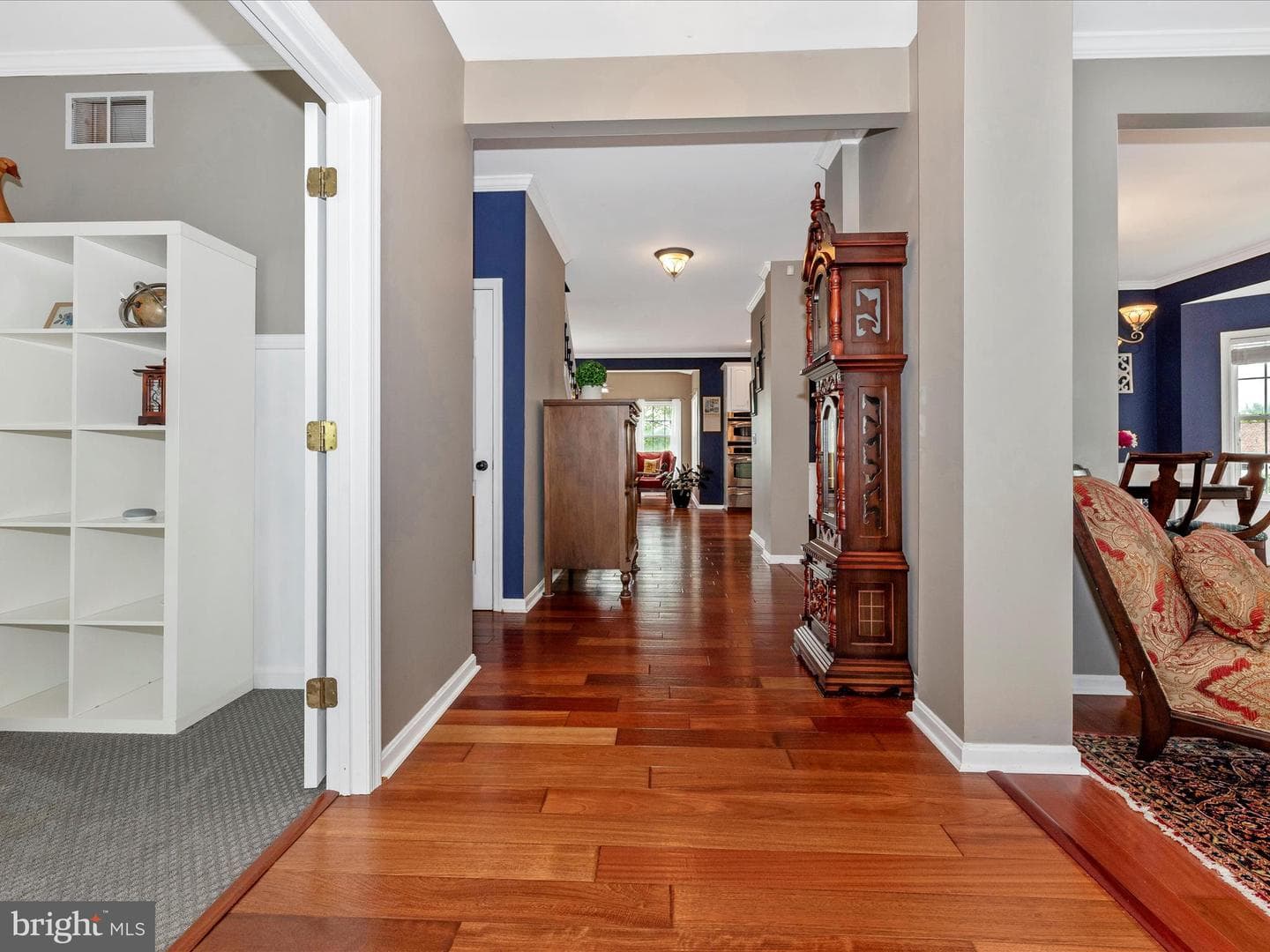 2619 Washington Way photo 4