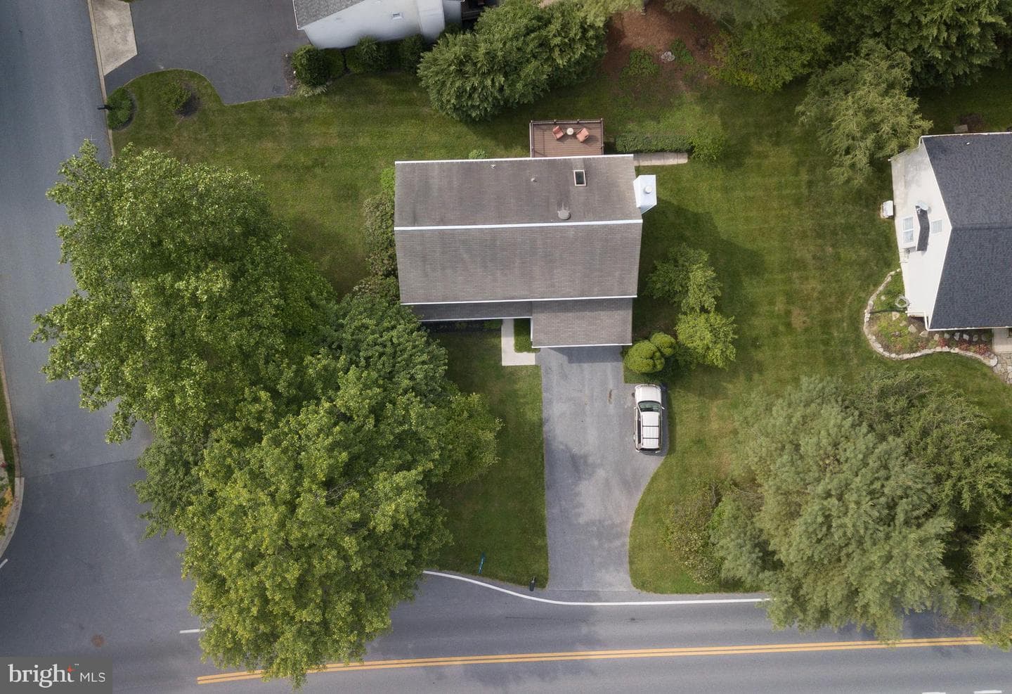 7140 Brangles Road photo 2