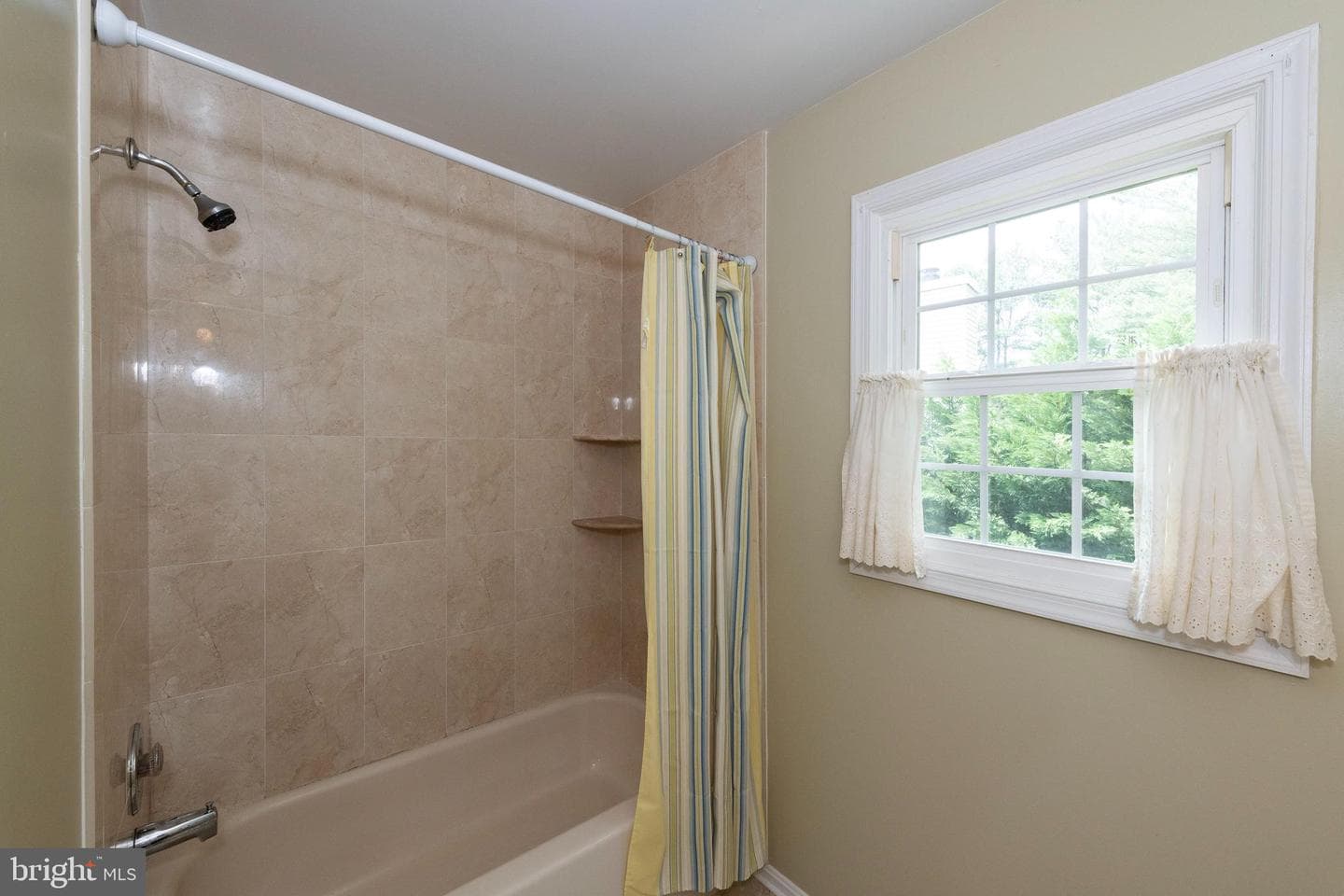 7140 Brangles Road photo 34