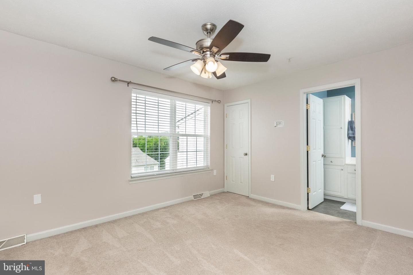 1169 Balsam Circle photo 17