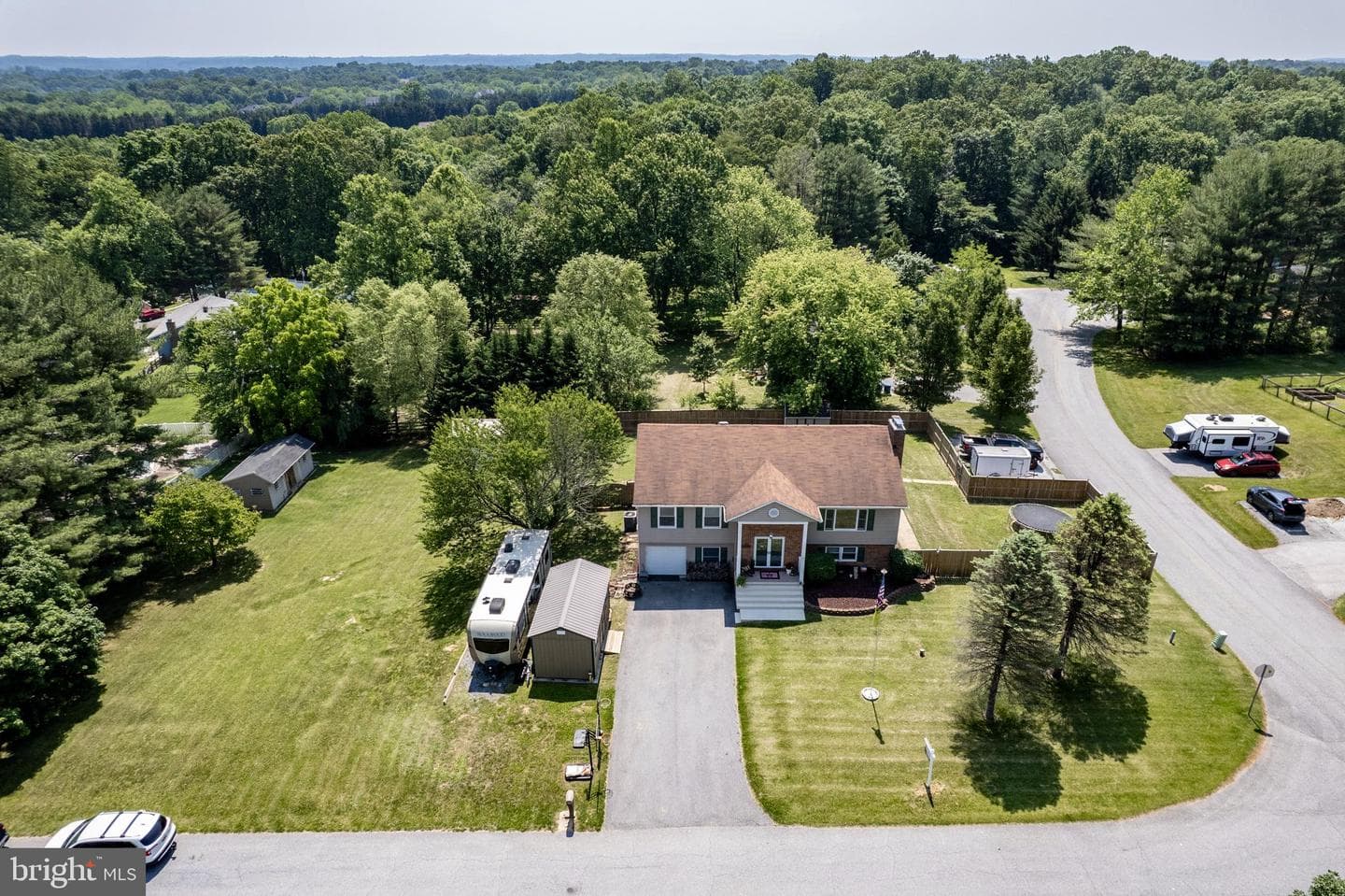 1709 Davinda Drive photo 3