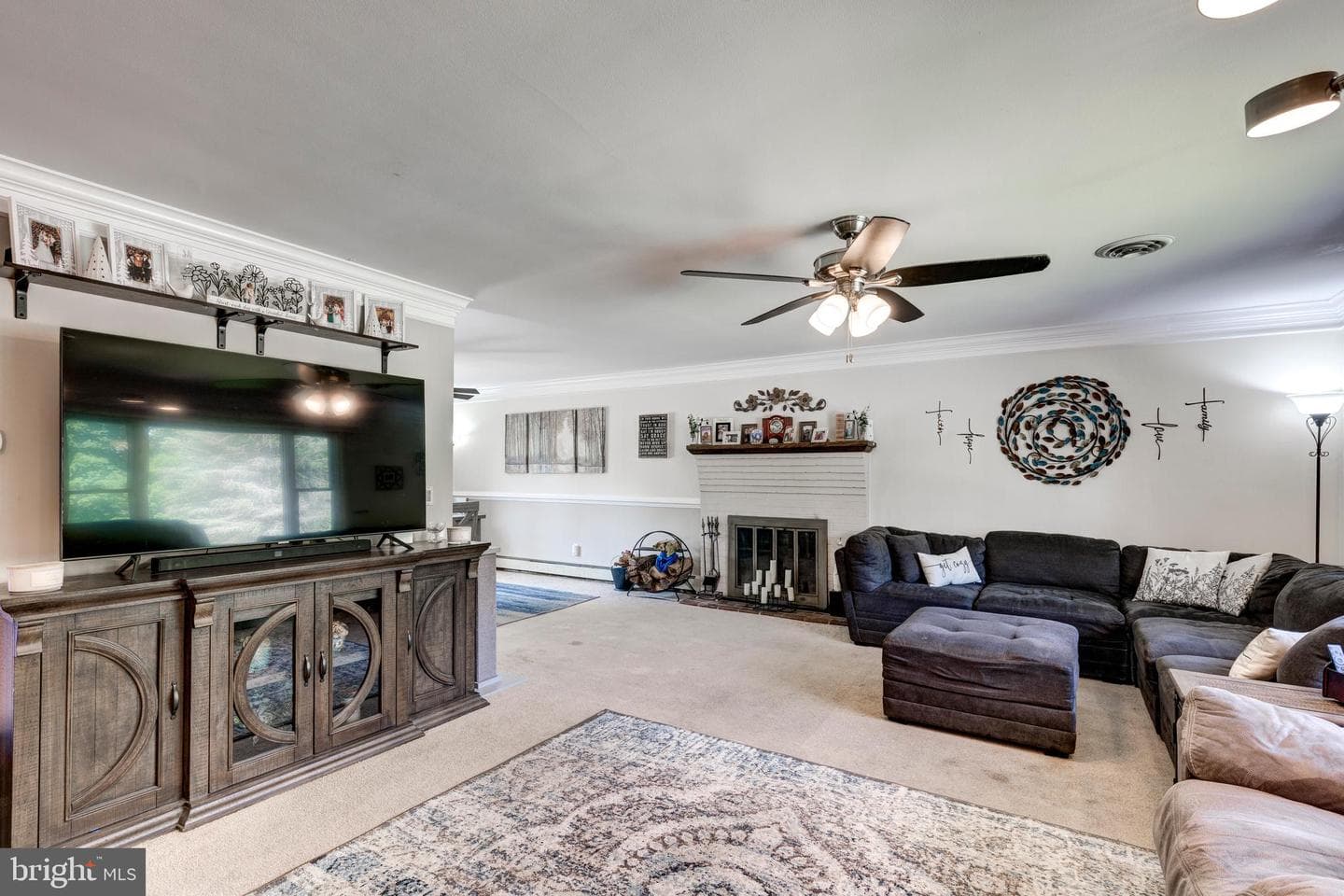 1709 Davinda Drive photo 9