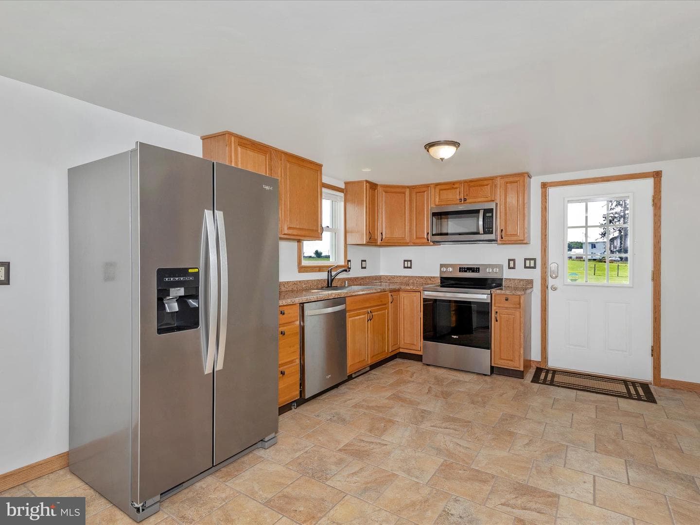 4215 Harney Road photo 19