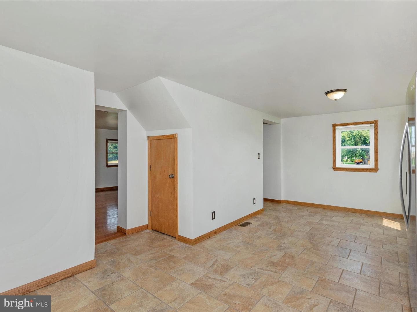 4215 Harney Road photo 24