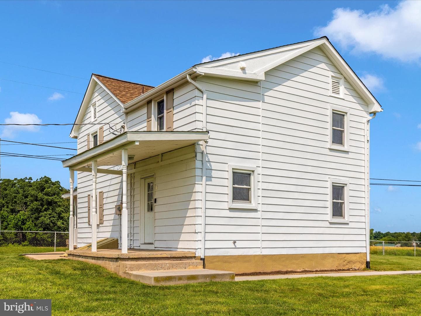 4215 Harney Road photo 41