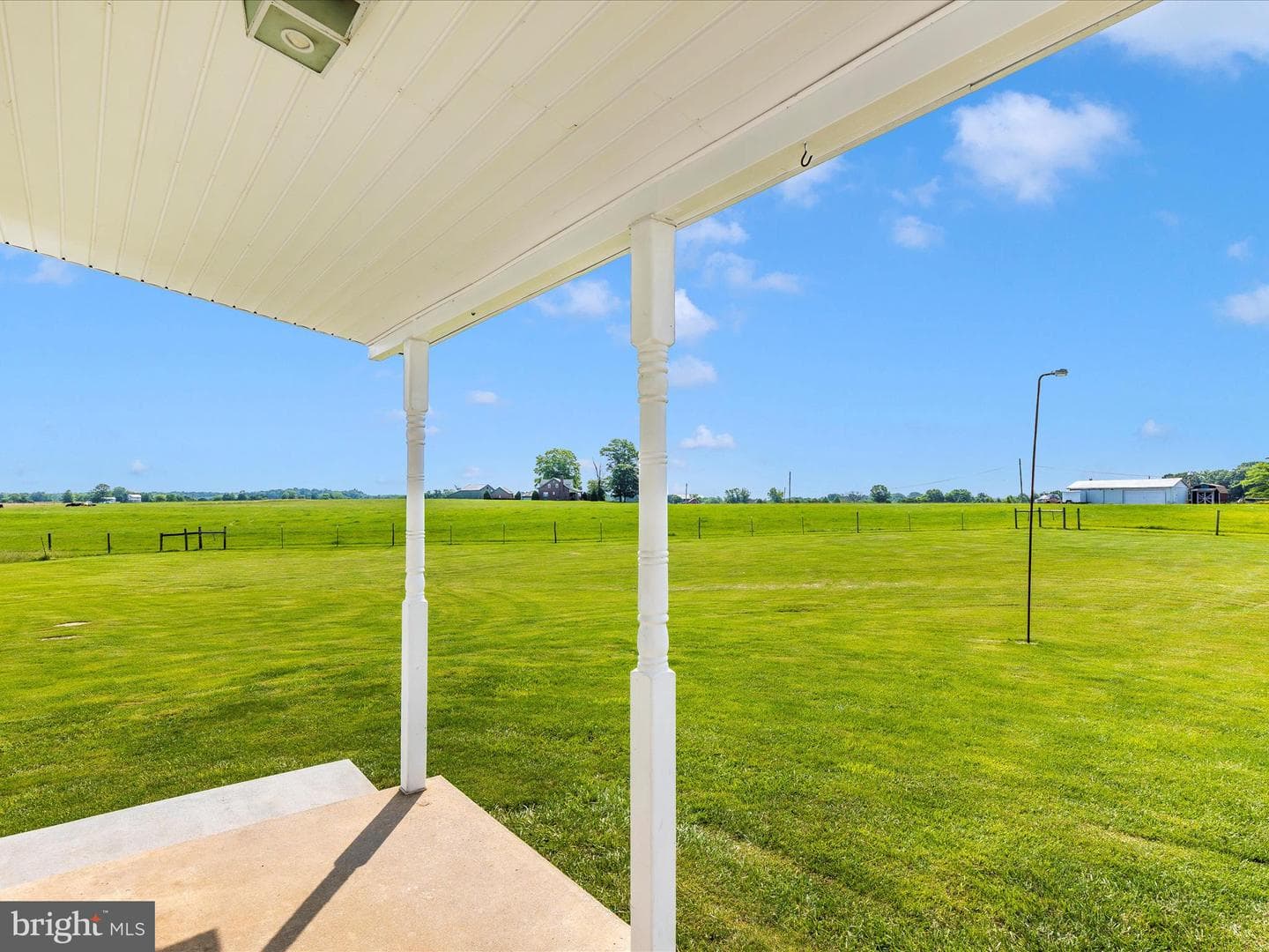 4215 Harney Road photo 42