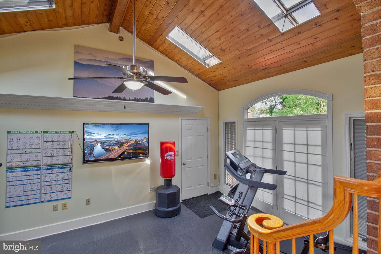 6420 Hickory Lane photo 23