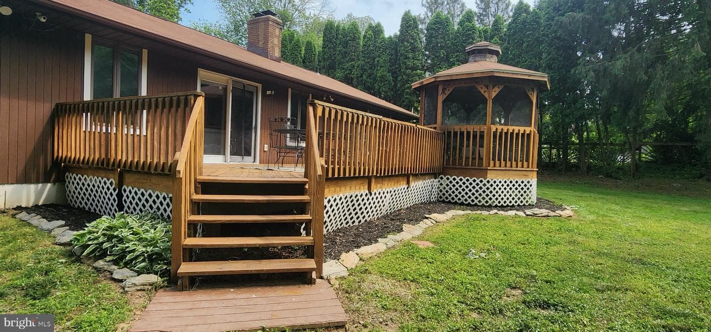 6420 Hickory Lane photo 5