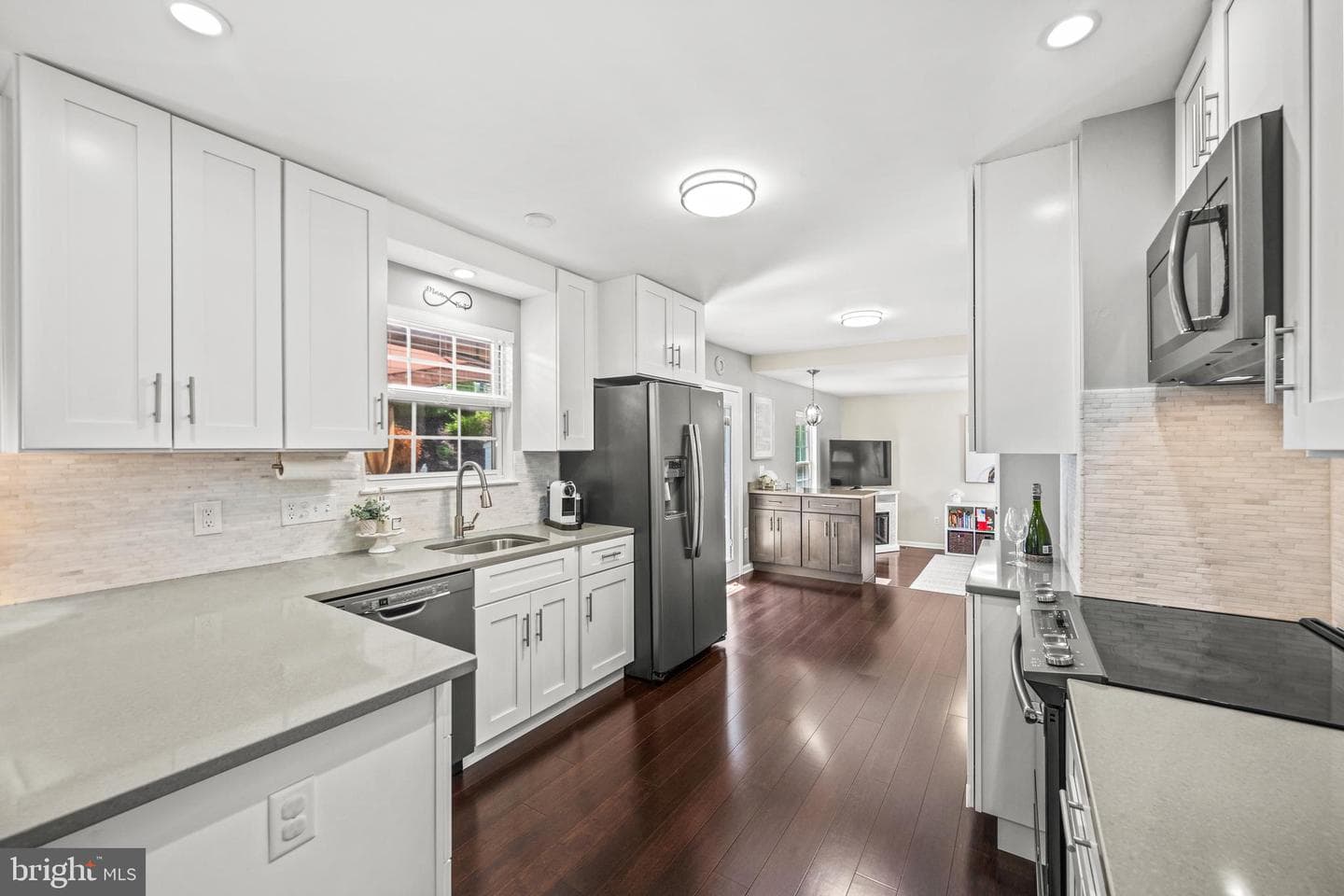 3925 Brittany Lane photo 13