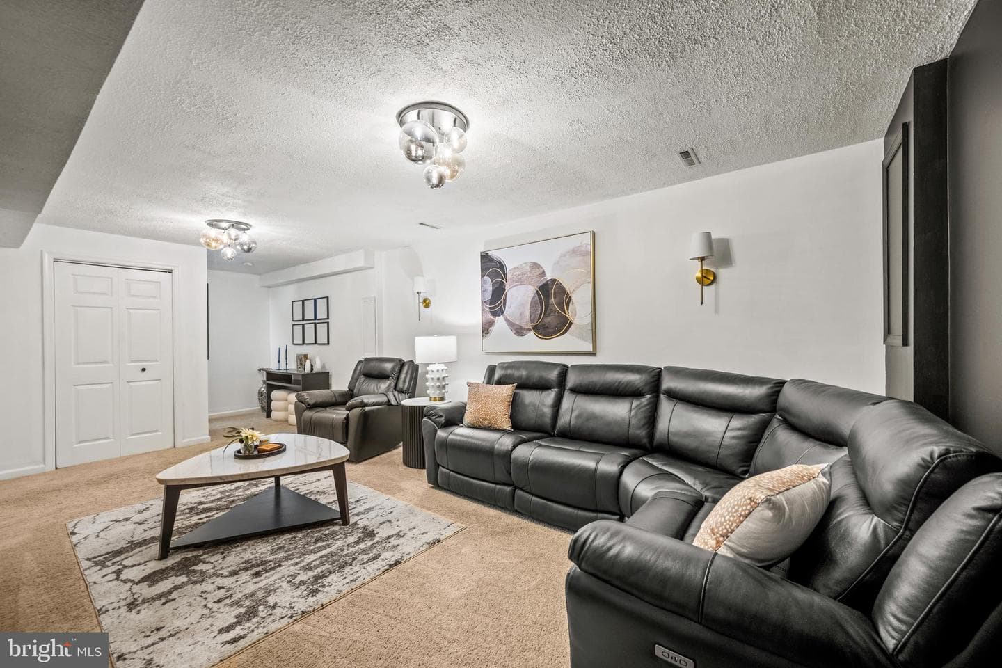 3925 Brittany Lane photo 34