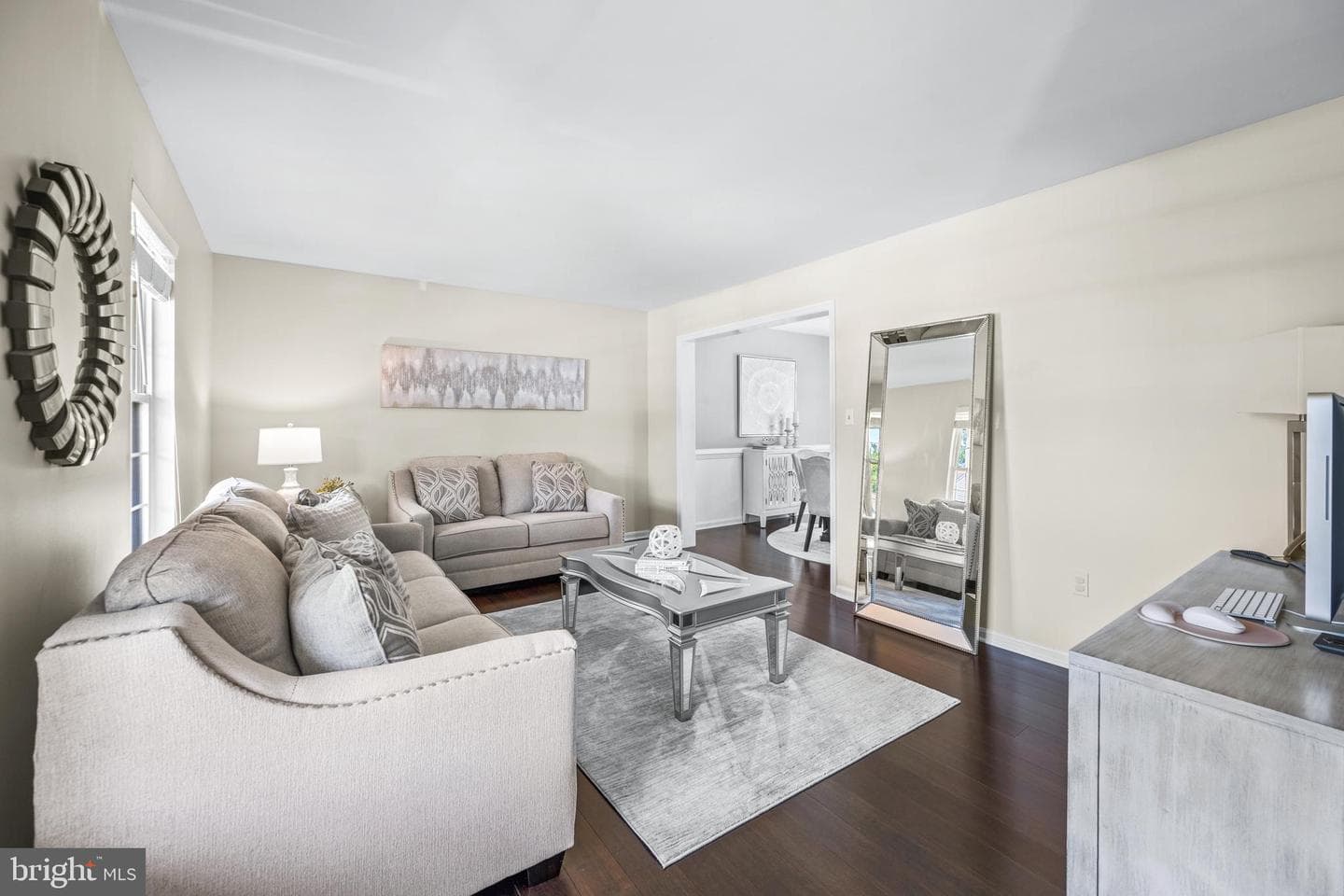 3925 Brittany Lane photo 4