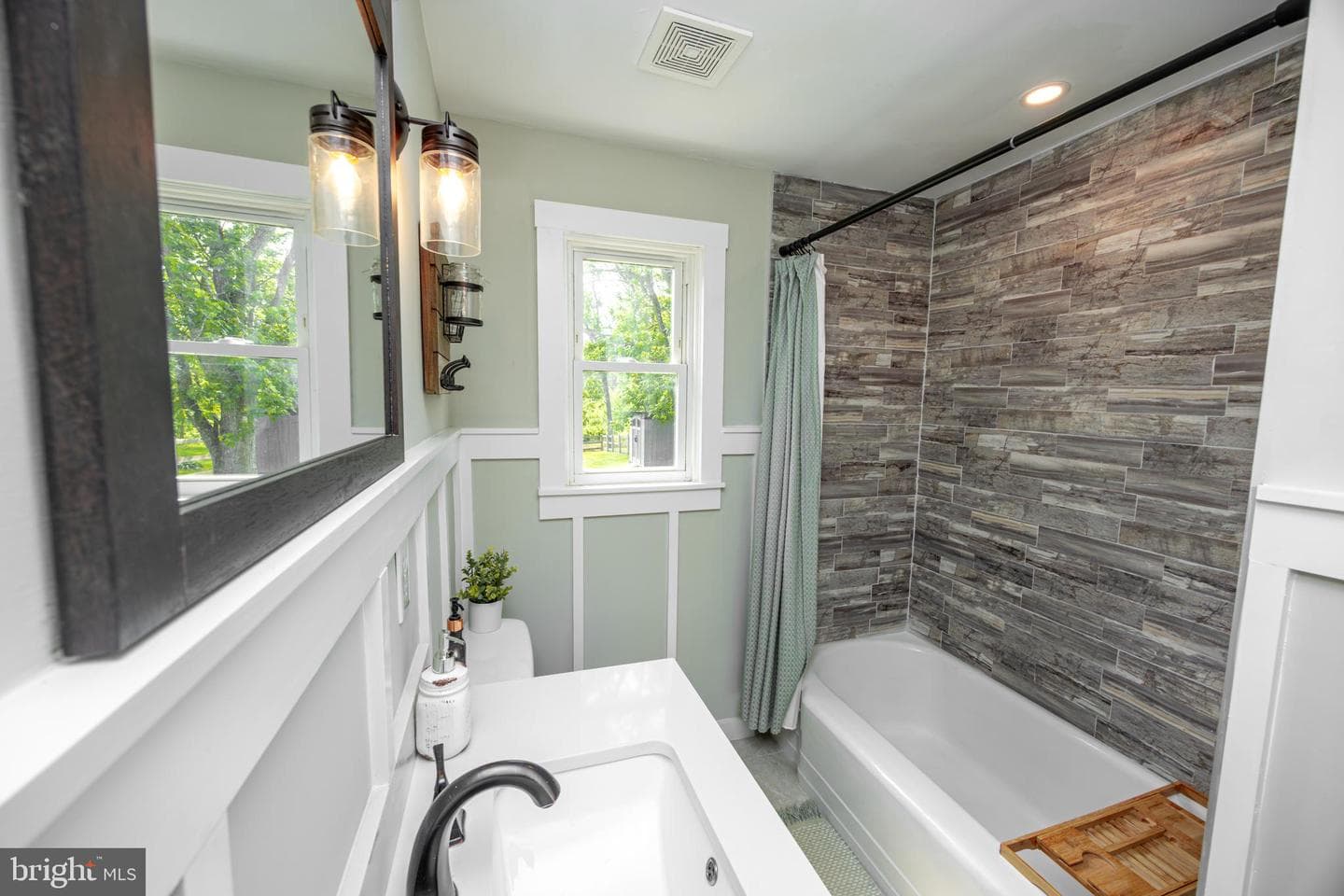 131 City View Avenue photo 13