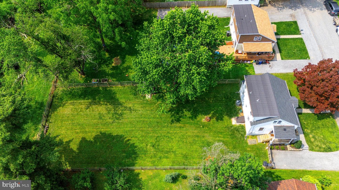 131 City View Avenue photo 30
