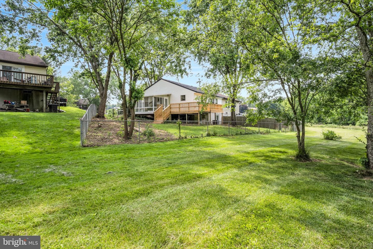 318 Mayfield Court photo 10