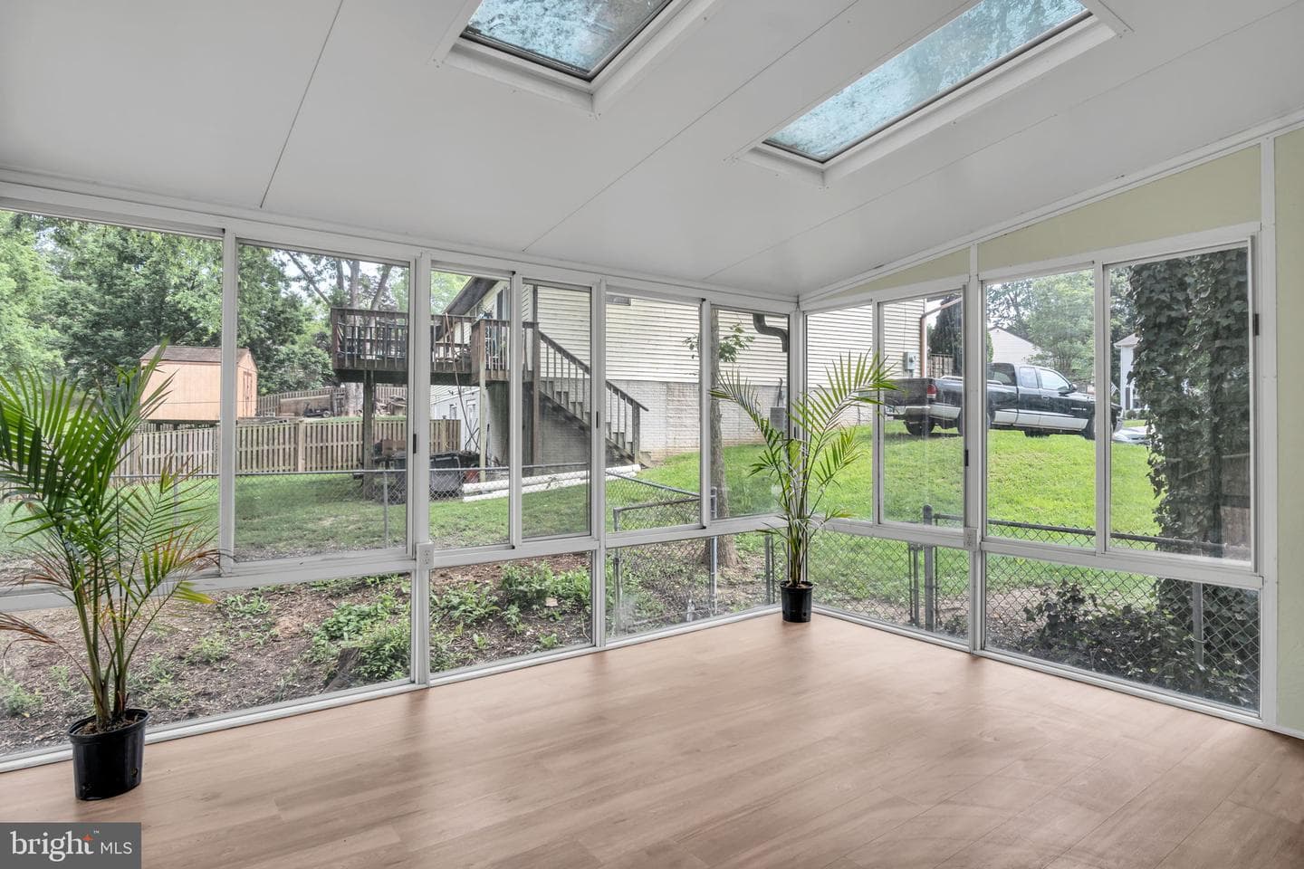 318 Mayfield Court photo 12