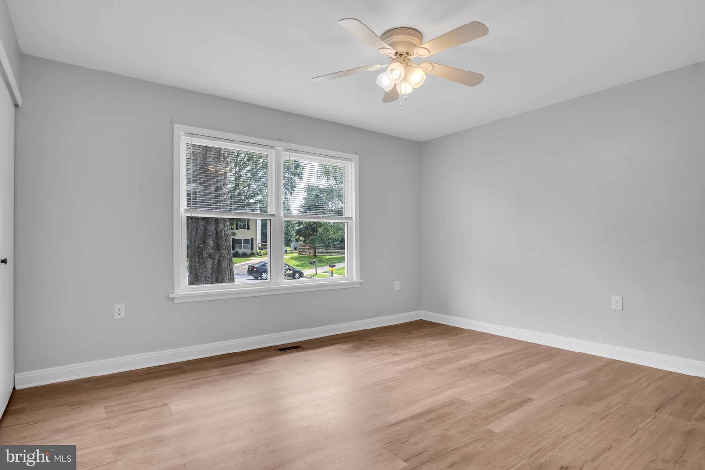 318 Mayfield Court photo 21