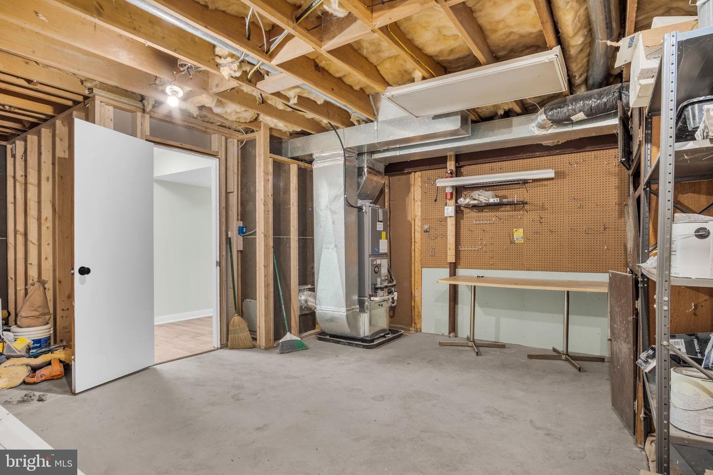 318 Mayfield Court photo 36