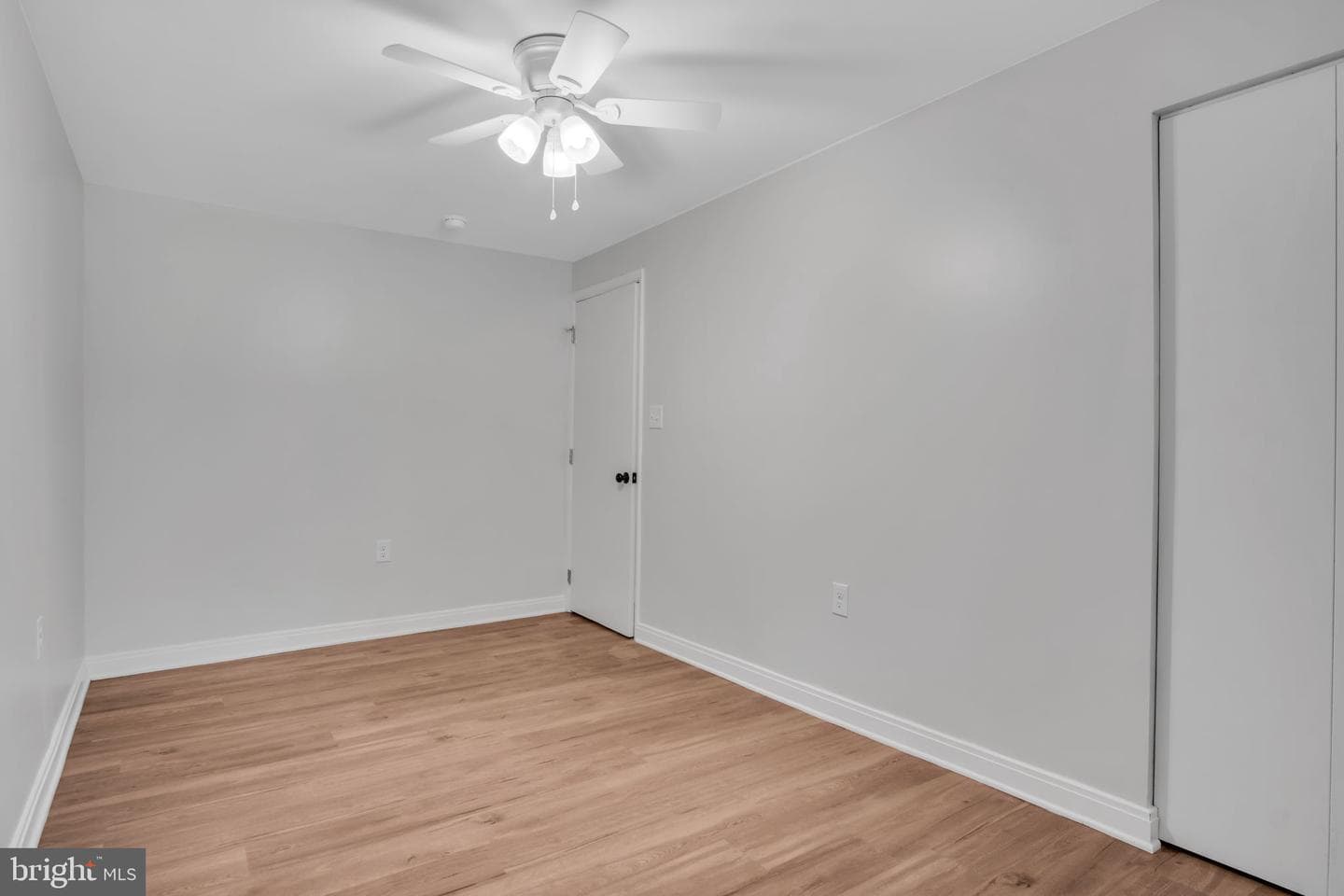 318 Mayfield Court photo 38