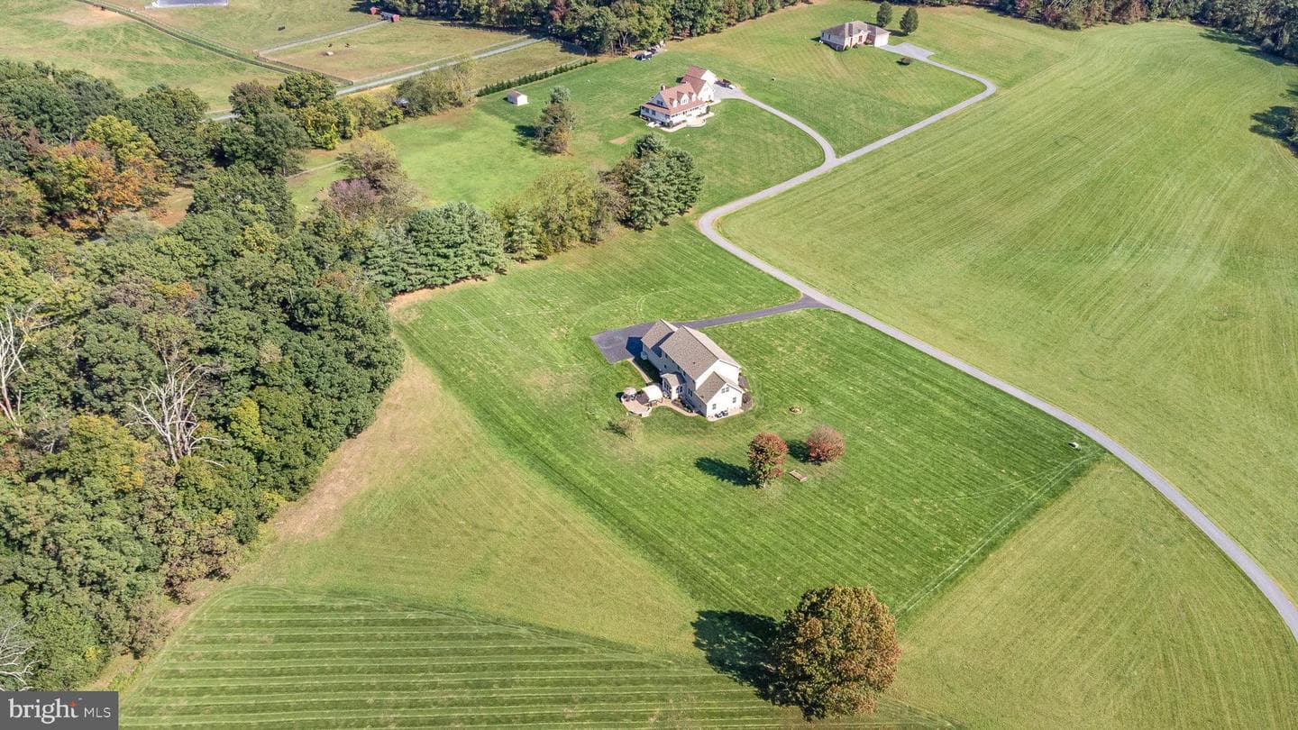 568 Turf Farm Drive photo 41