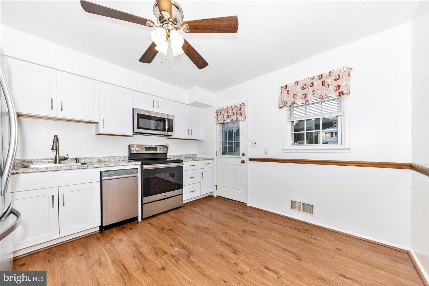 1504 Seminole Lane photo 13