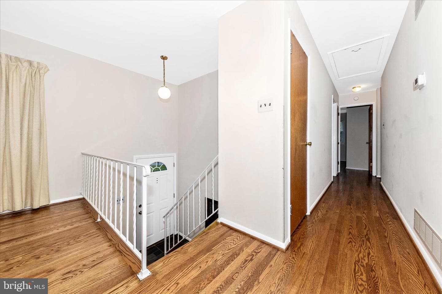 1504 Seminole Lane photo 3