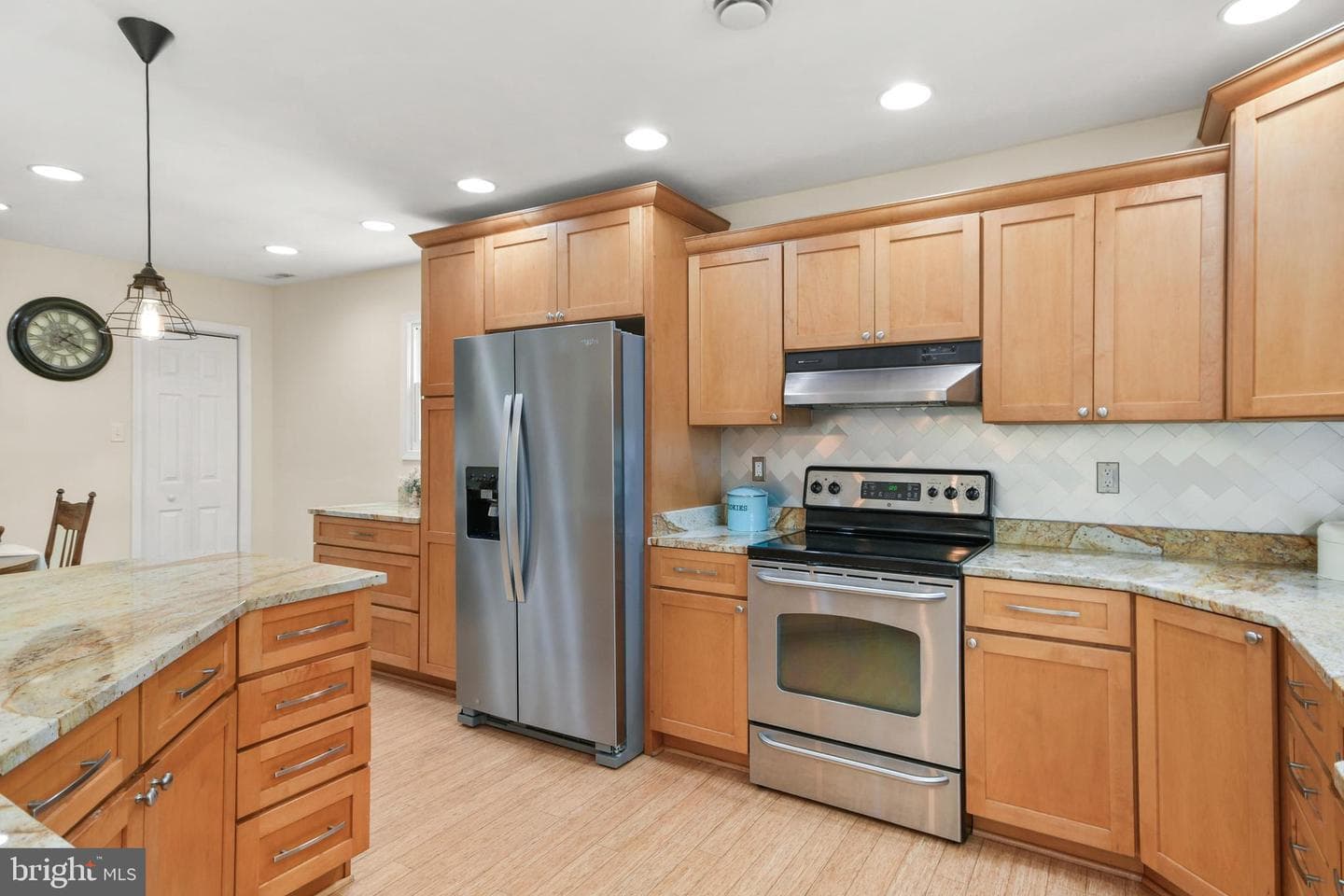 7421 2nd Avenue photo 22