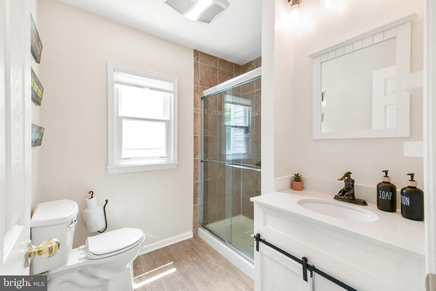 7421 2nd Avenue photo 32