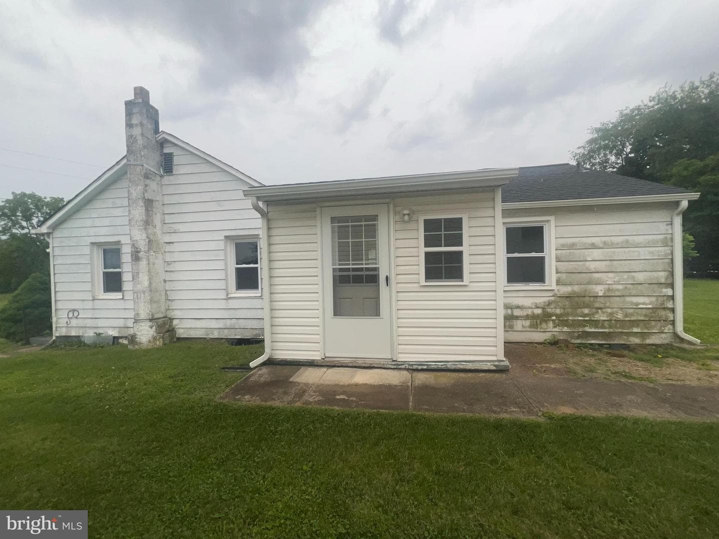 1142 Western Chapel Road photo 3