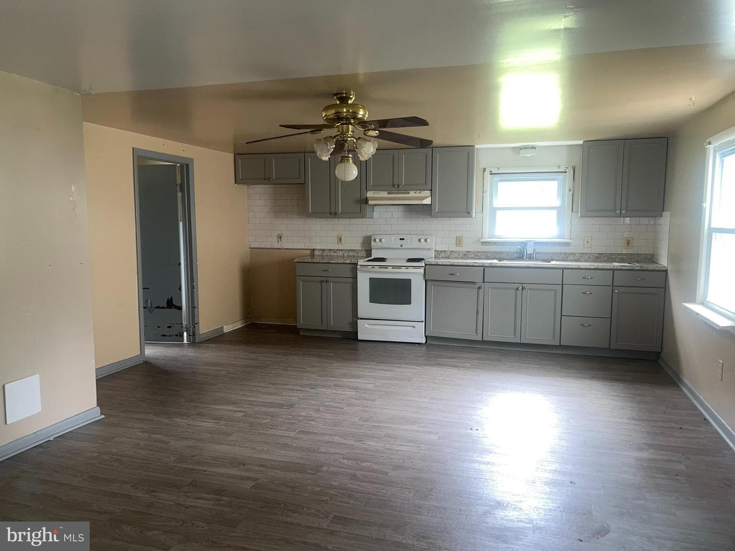 1142 Western Chapel Road photo 8