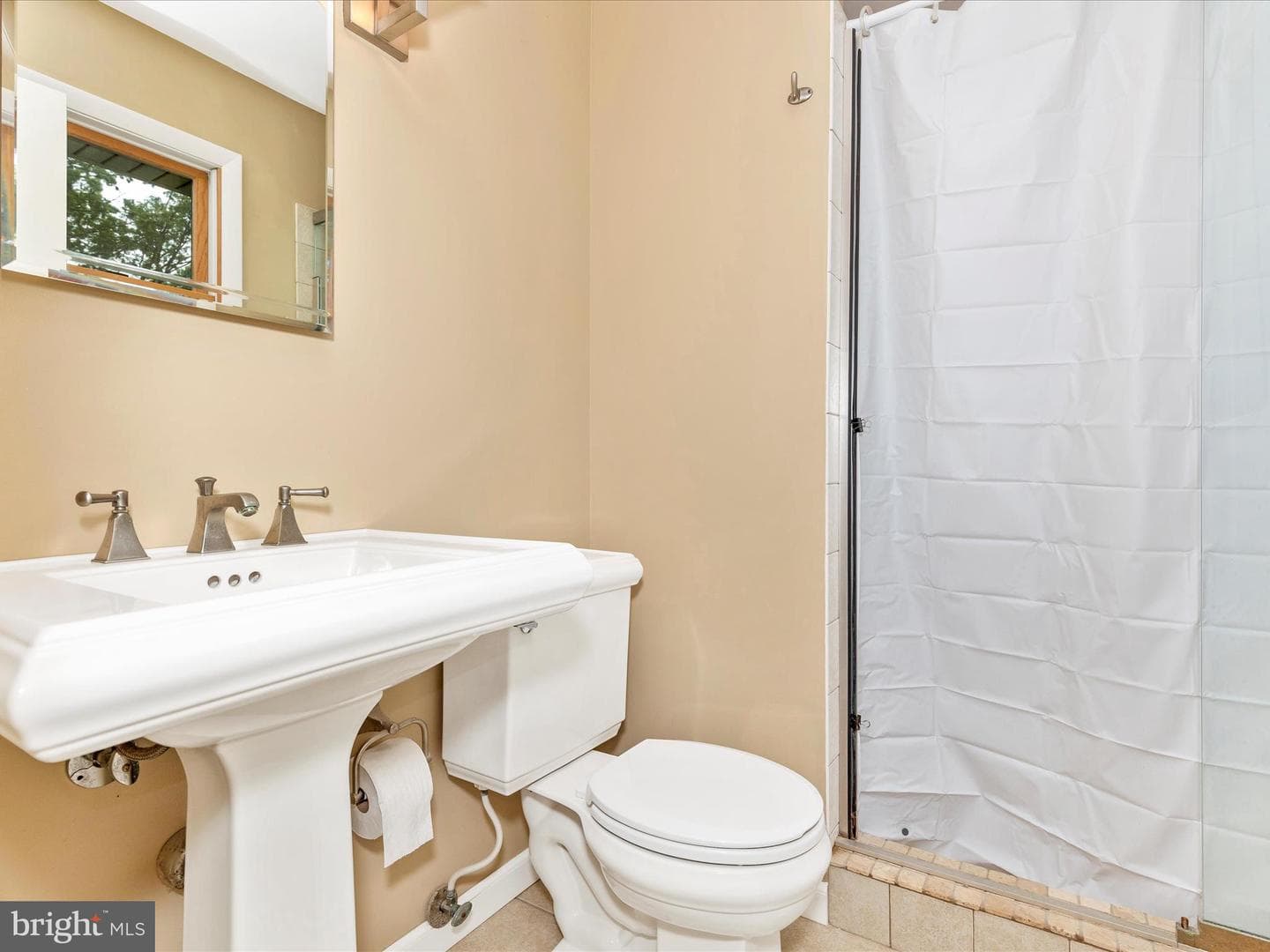5668 French Avenue photo 23