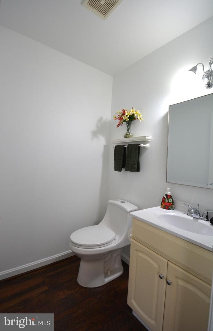 668 Johahn Drive photo 13